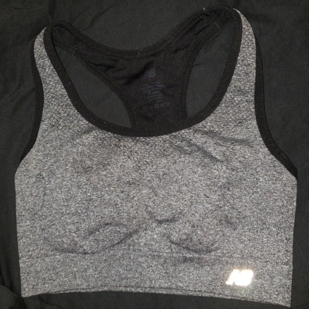 Small New balance heather gray sport bra